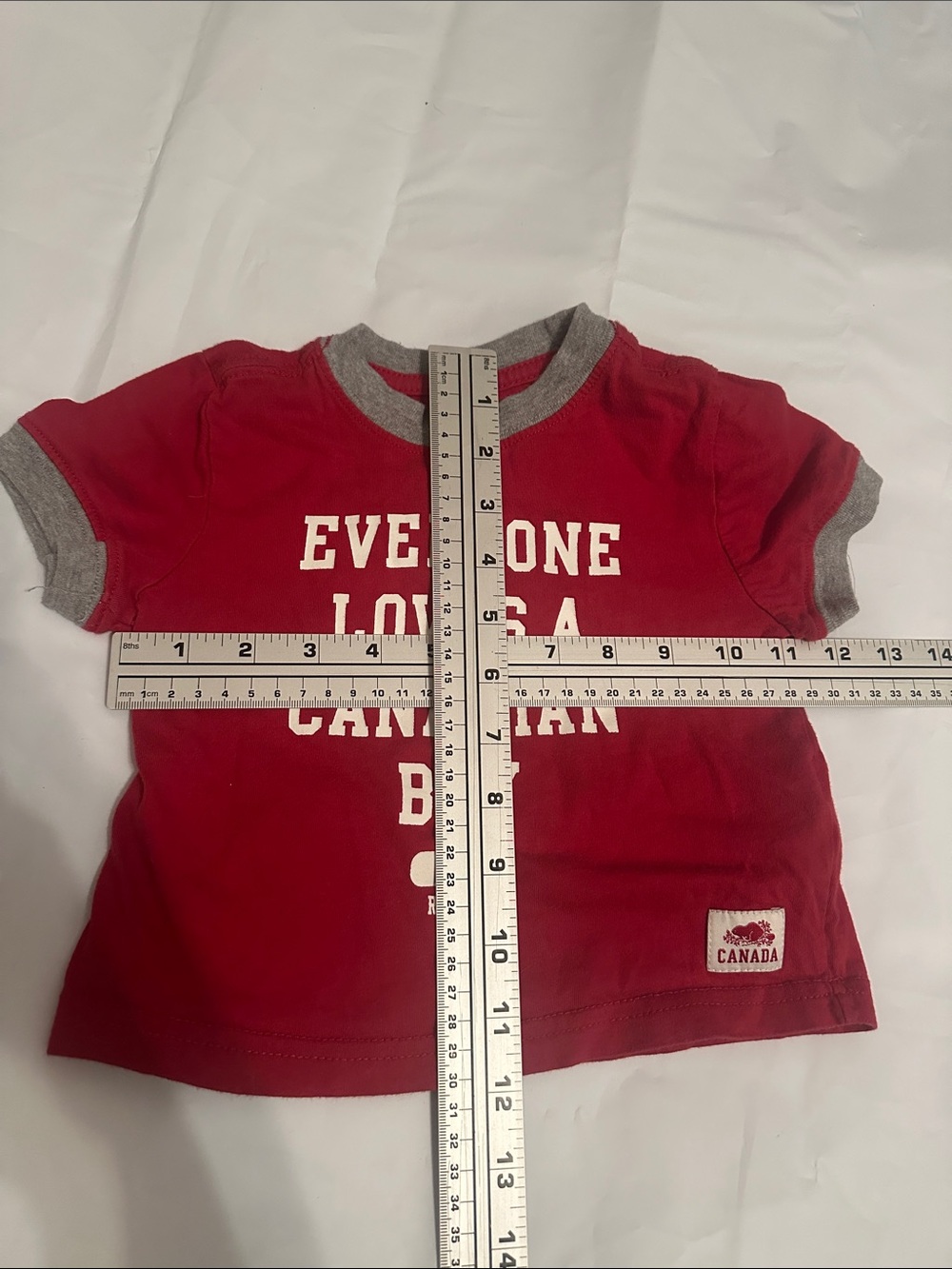 ❤️🍁 Roots Baby Tee “Everyone Loves a Canadian Boy” – Size 12 to 18 Months 🍁❤️ - Picture 4 of 4